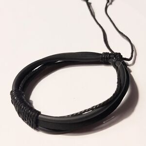 Men's‎ bracelet leather layered black new d51